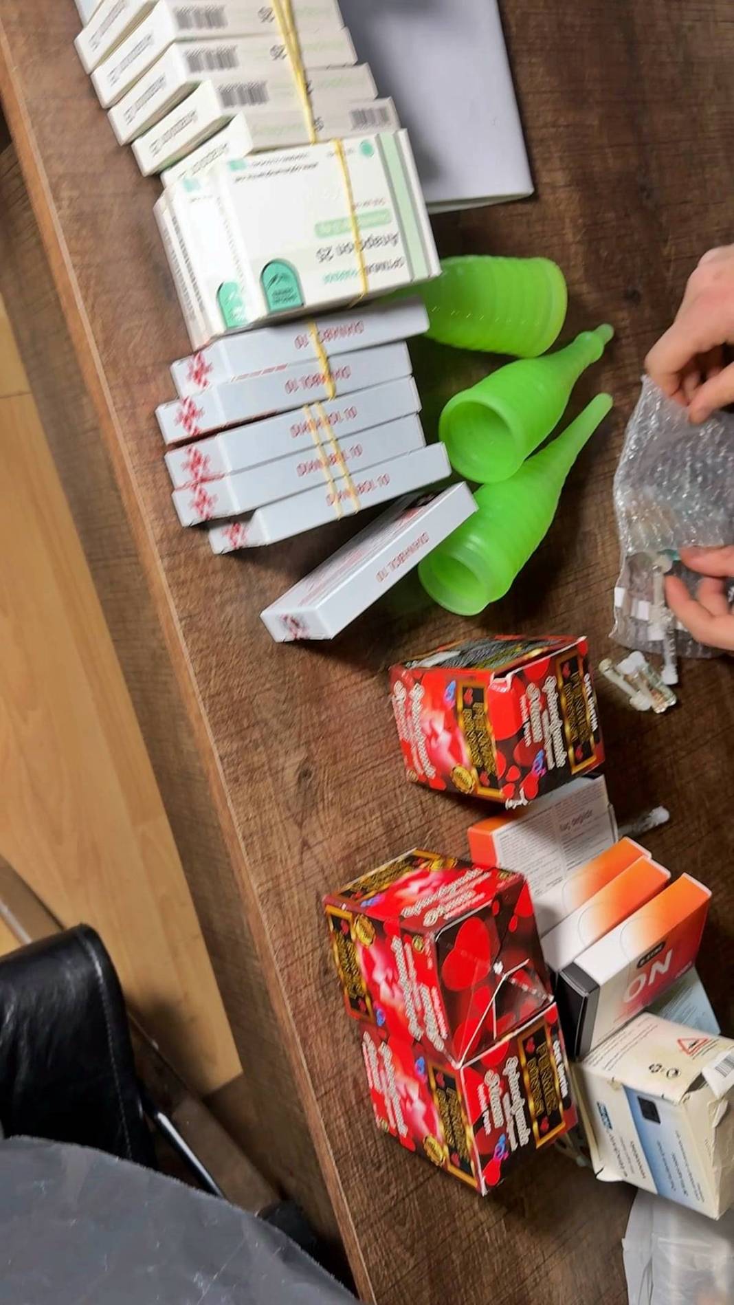 Kargo şubesini denetleyen zabıtayı şoke eden manzara! Polis intikal etti, savcılık devreye girdi 2